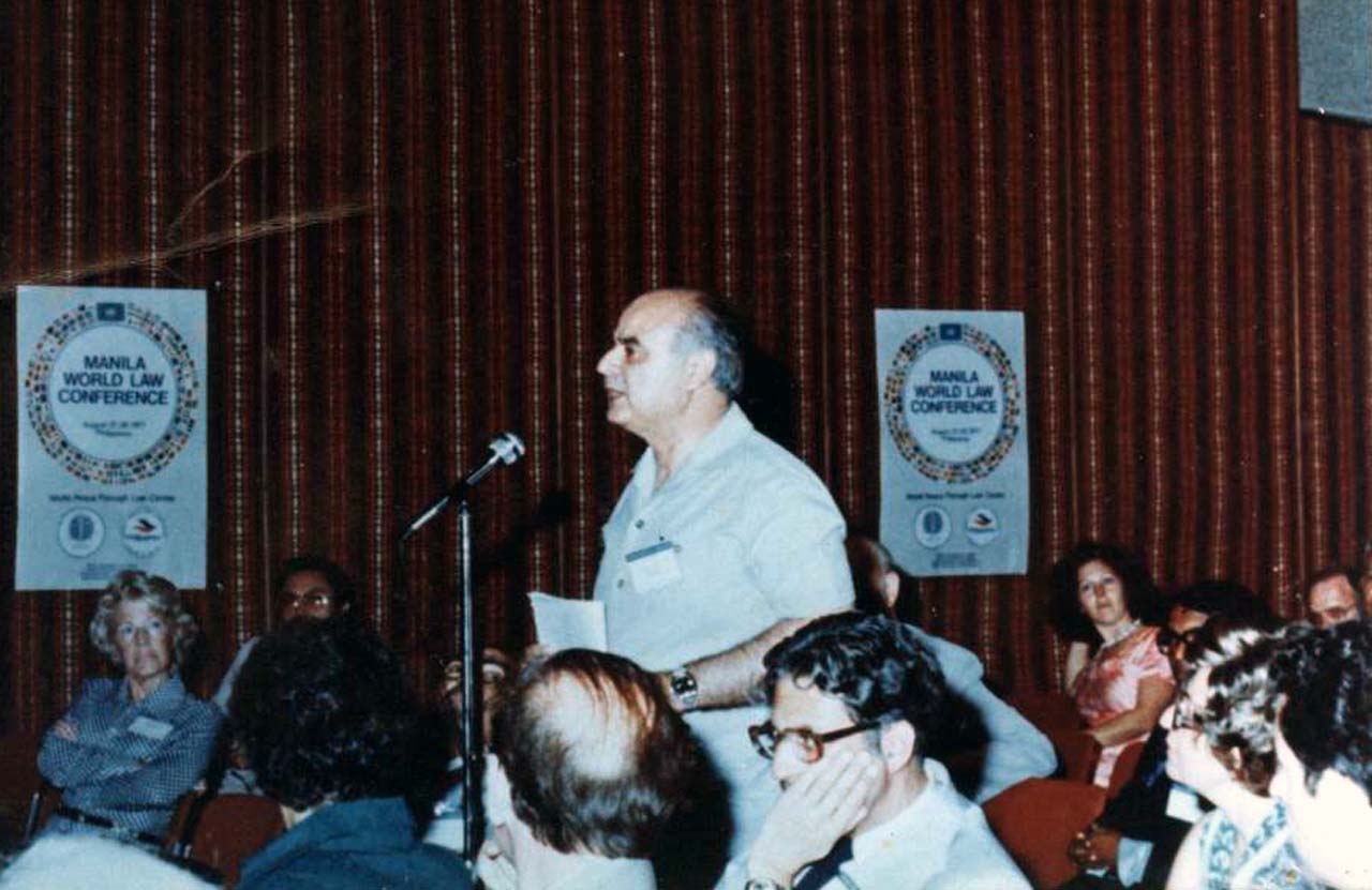 1977